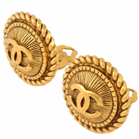 CHANEL CC Logos Round Twist Clip-On Earrings Gold Tone 2343 Auth - Picture 2 of 5